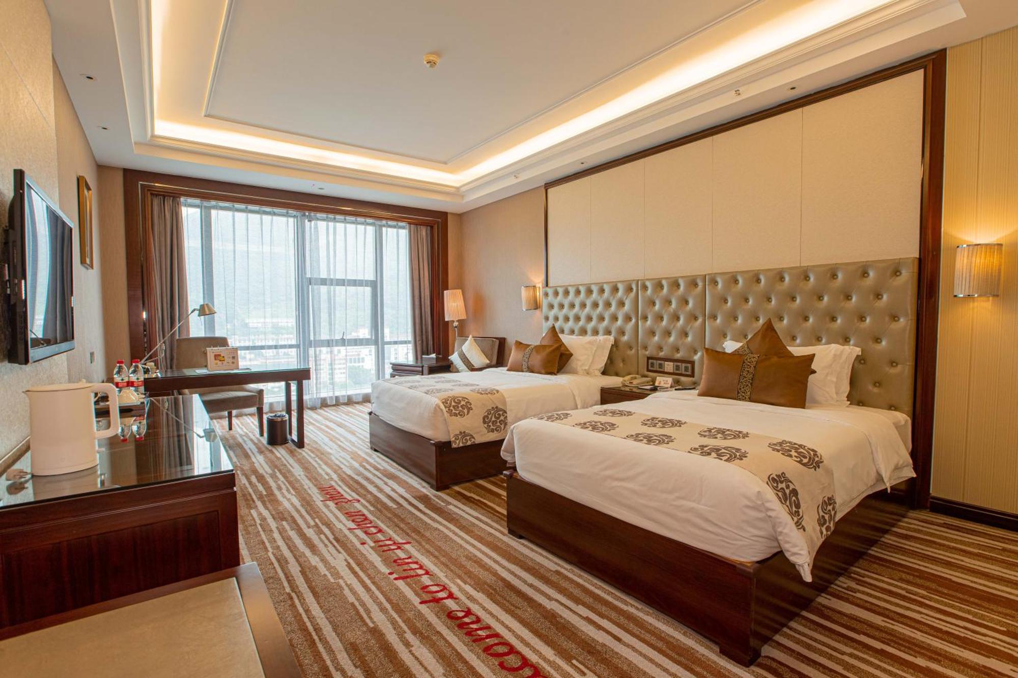 Wyndham Grand Plaza Royale Chenzhou Hotel Exterior foto