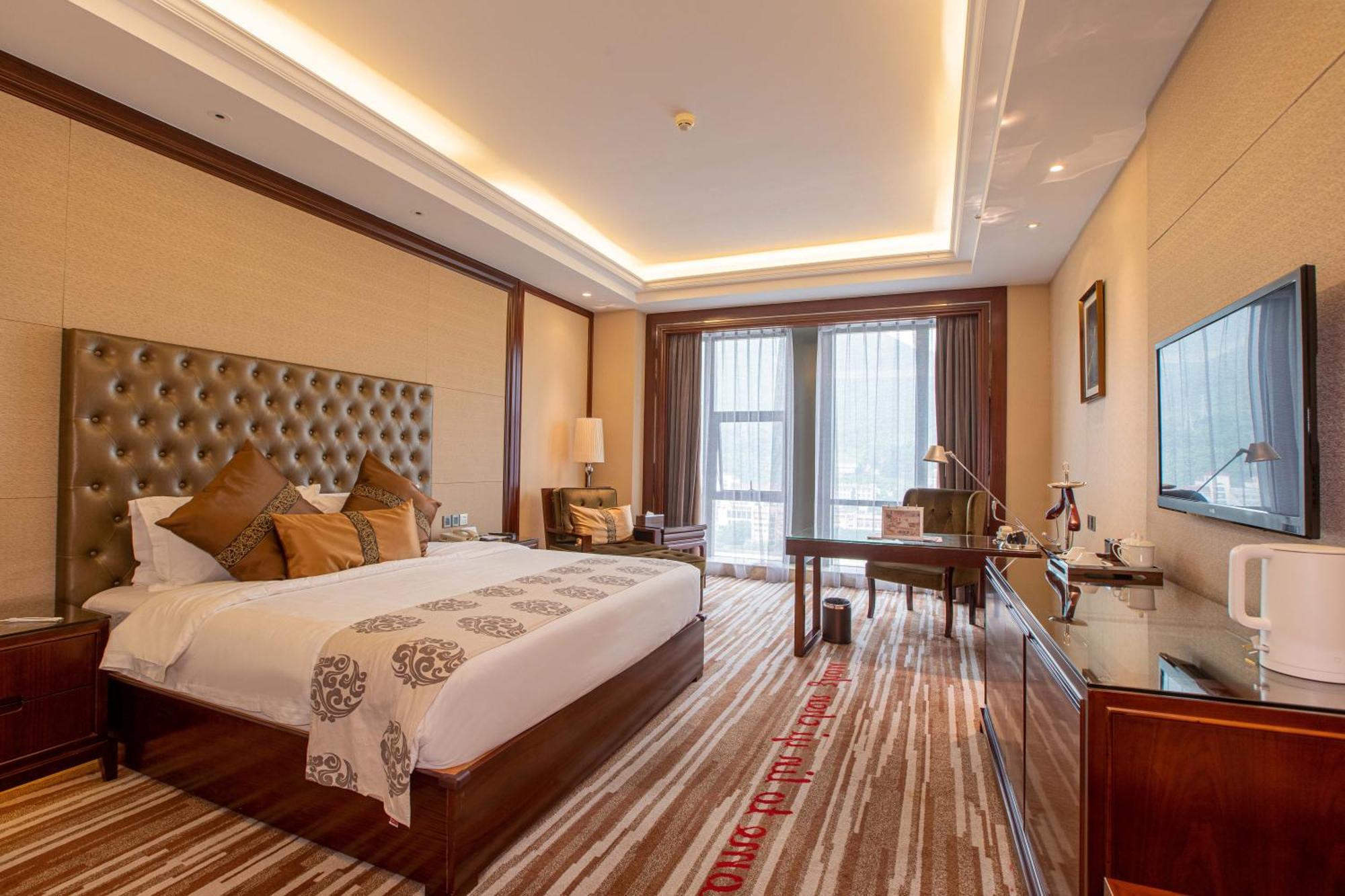 Wyndham Grand Plaza Royale Chenzhou Hotel Exterior foto